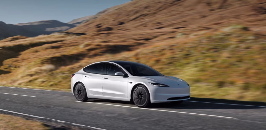 解鎖 230V 外放電 + 16 吋大屏！Tesla Model 3 軟硬體大升級，RM149k 起再享 0% 零利率！